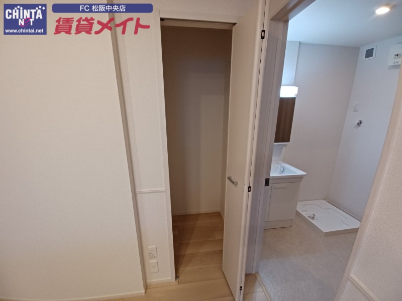 収納　反転タイプ参考写真