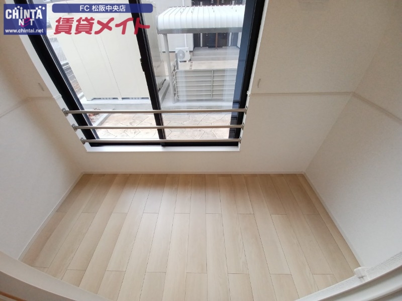 バルコニー　反転タイプ参考写真