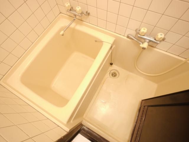 バス・シャワールーム　★人気のバス・トイレ別★