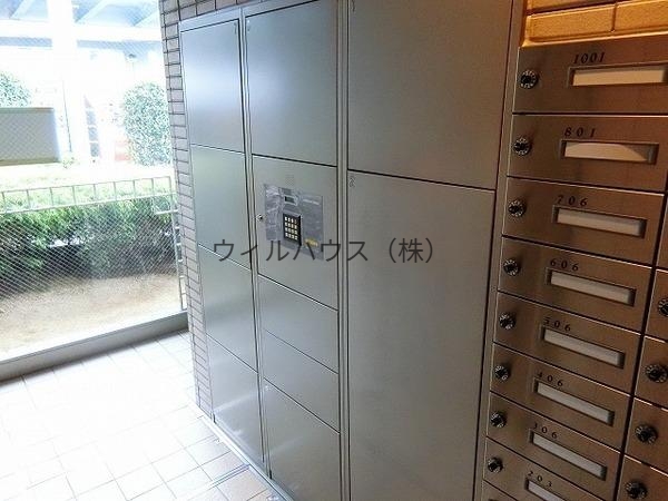 その他共有部分　荷物の受け取りに便利な宅配ＢＯＸ！
