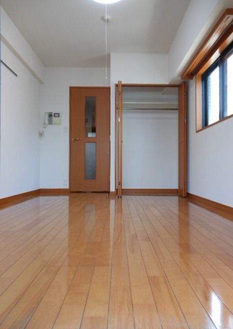 居室・リビング　同タイプ別部屋写真