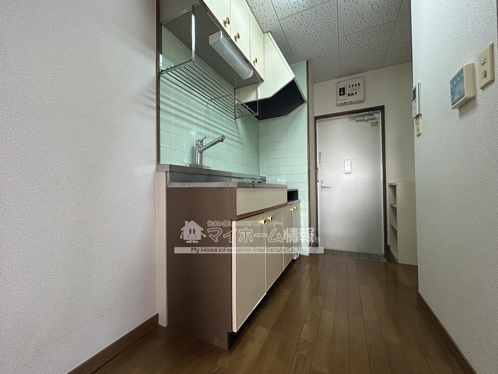 洗面設備　※内観写真は401号を引用しており、内装が異なる場合がござい