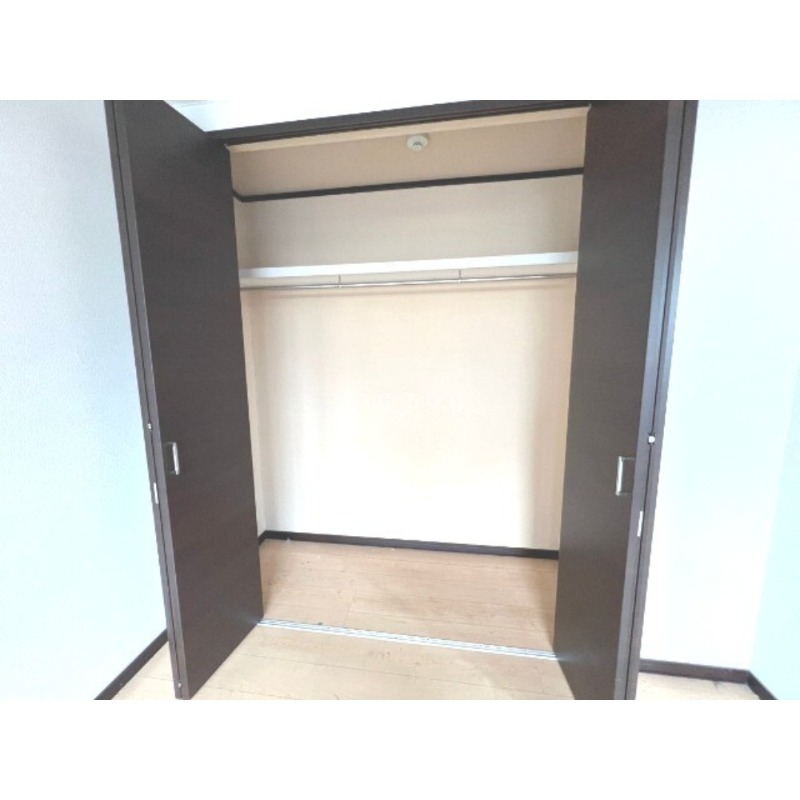 収納　収納が大きく、たくさんものが入ります。