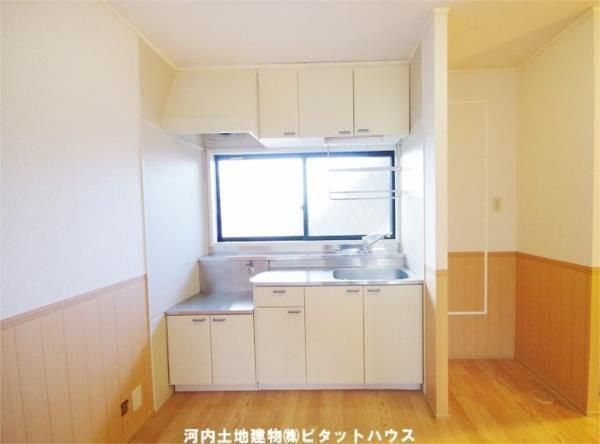キッチン　類似室内、現況優先