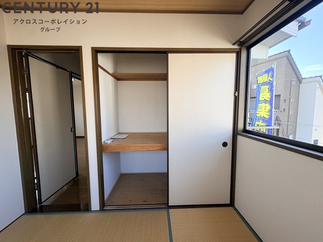 前田ハイツ上大市の内装写真