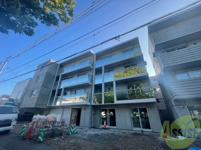 建物外観　札幌市白石区東札幌１条「グランヴィレッジ」