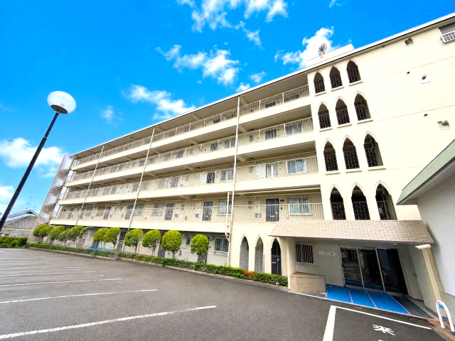 シャンボール芦屋の外観写真