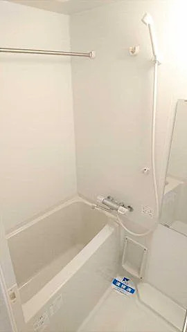 バス・シャワールーム　※同タイプ参考写真