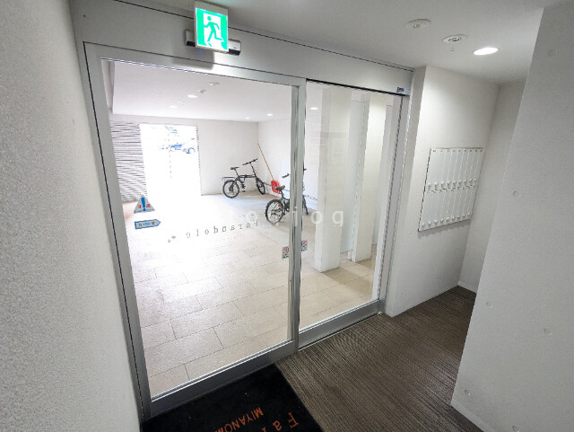 ロビー
