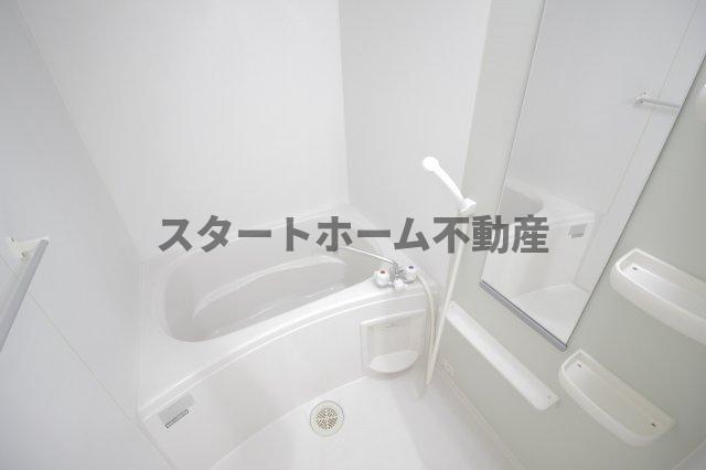 バス・シャワールーム　お風呂です