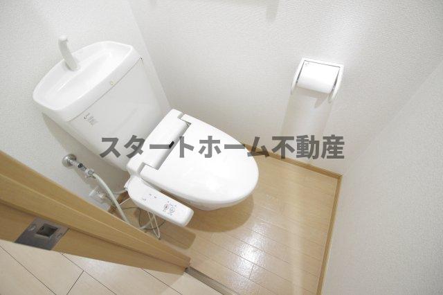 トイレ　シンプルで使いやすいトイレです