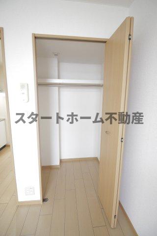 収納　たっぷりとした収納スペースです
