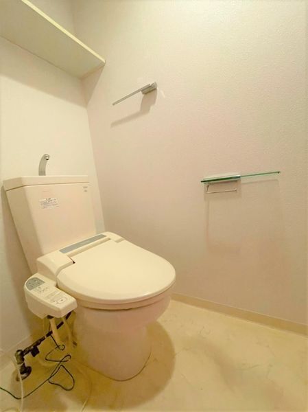トイレ　【ペットと暮らせるお部屋♪】注目の街、新横浜に住む！！