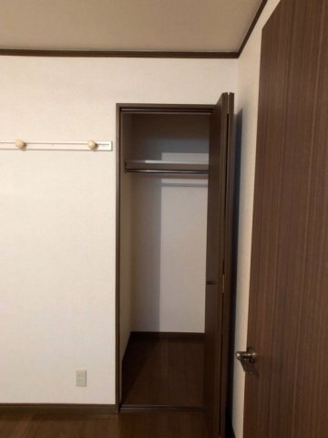 近鉄大阪線 真菅駅 徒歩5分 2階建 築31年の内装写真