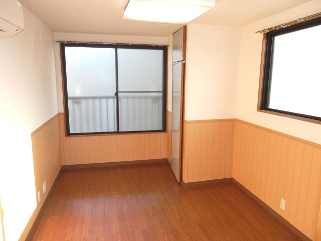 居室・リビング　居室