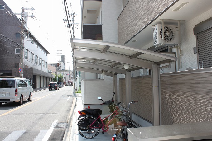 地下鉄谷町線 出戸駅 徒歩6分 3階建 築10年の外観写真