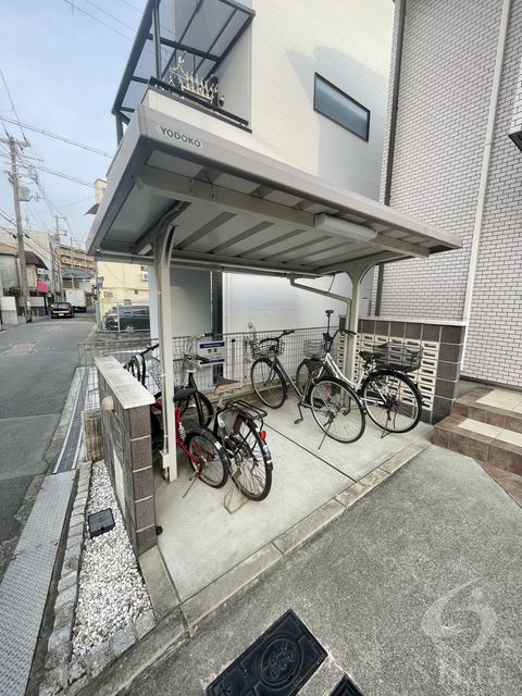 ＪＲ関西本線 加美駅 徒歩11分 2階建 築15年の外観写真