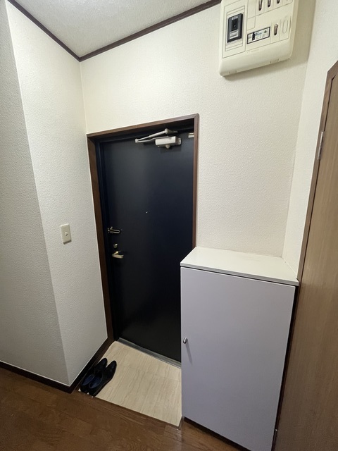 【ラフォーレ町屋Iの玄関】