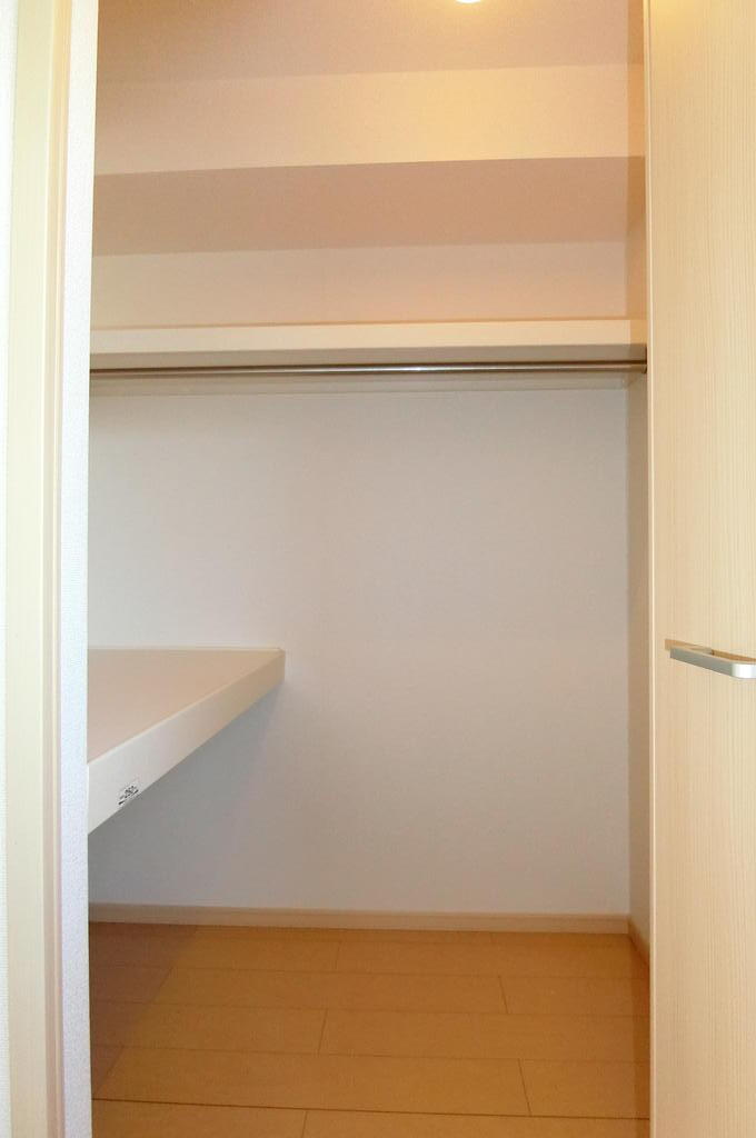 収納　類似物件です。