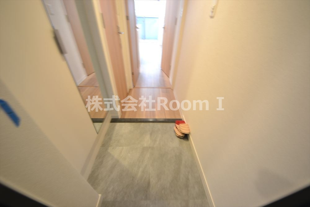 玄関　明るい玄関です