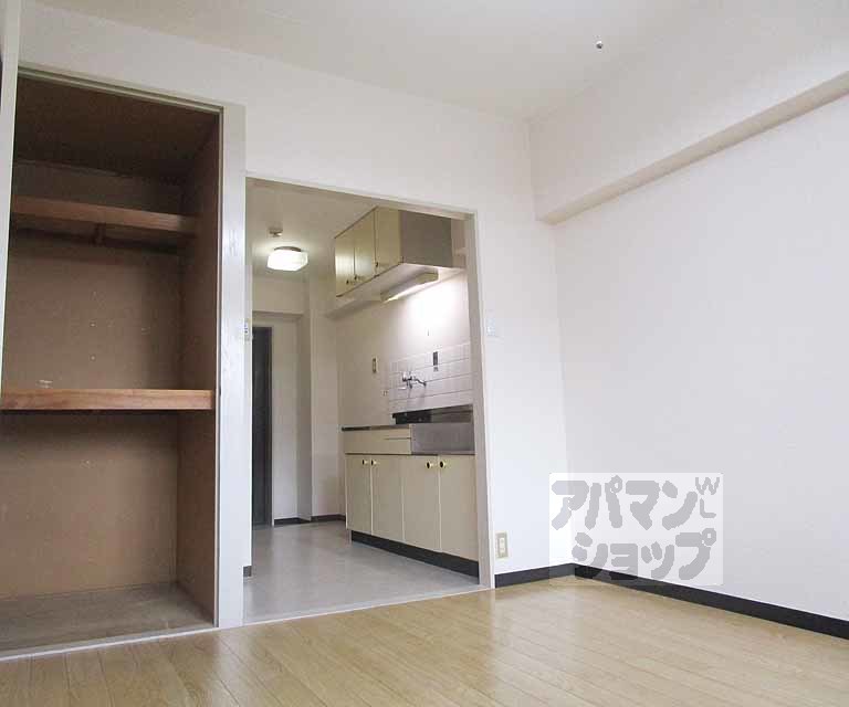 居室・リビング　２０２号室の写真です。