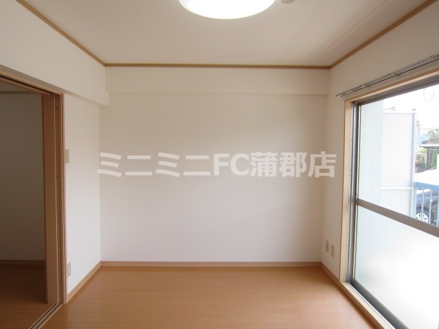 居室・リビング　同タイプ