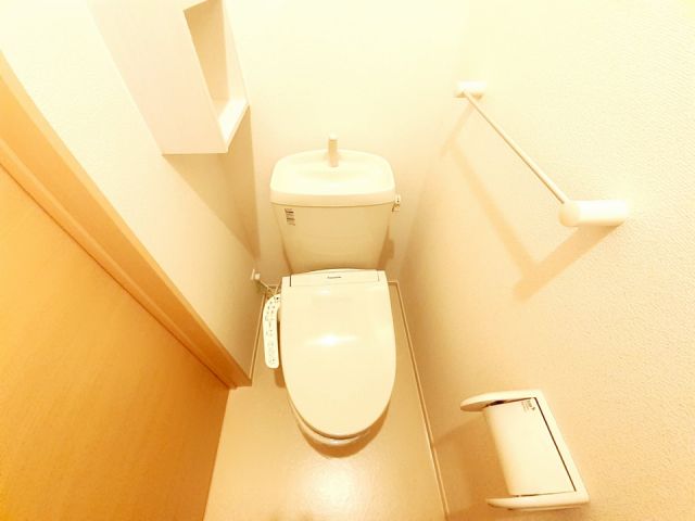【グレイス・ガーデン　IIのトイレ】