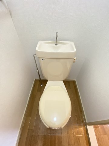 【ニュータウン奥村Ｂのトイレ】