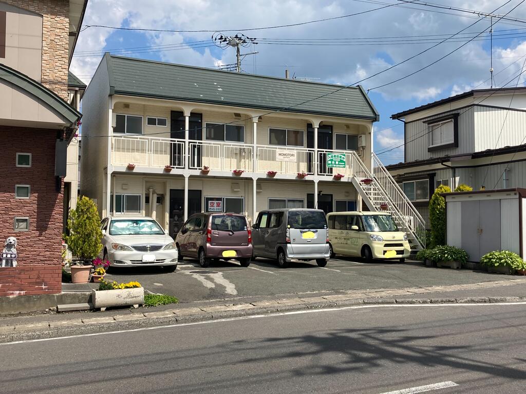 コーポモモトリの建物外観