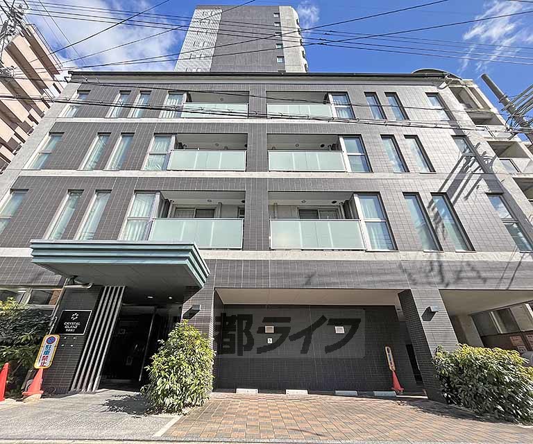 京都市下京区吉文字町のマンションの建物外観