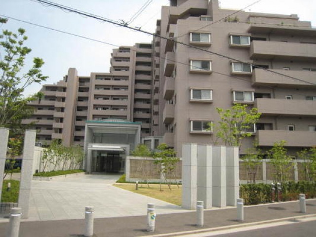 広島市西区庚午南のマンションの建物外観