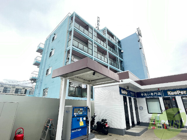 芦屋市平田北町のマンションの建物外観