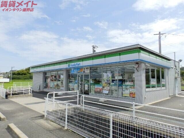 【四日市市下海老町のマンションのコンビニ】