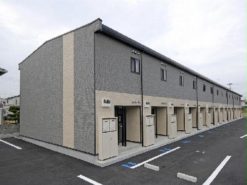 【レオパレスグレーシー堀江の建物外観】