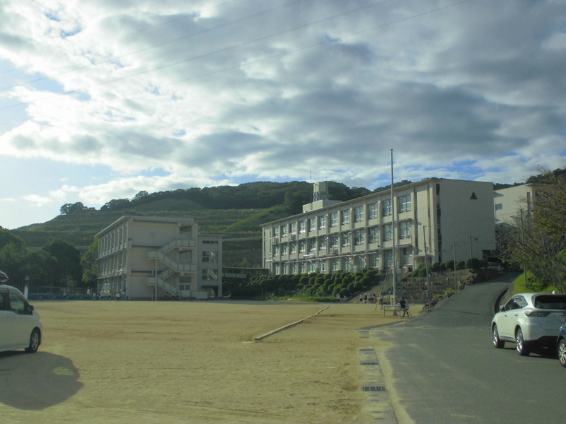 【マリオンＡの小学校】