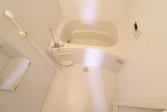 バス・シャワールーム　追い焚き機能付