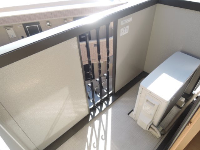 バルコニー　2016年撮影・202号室の写真