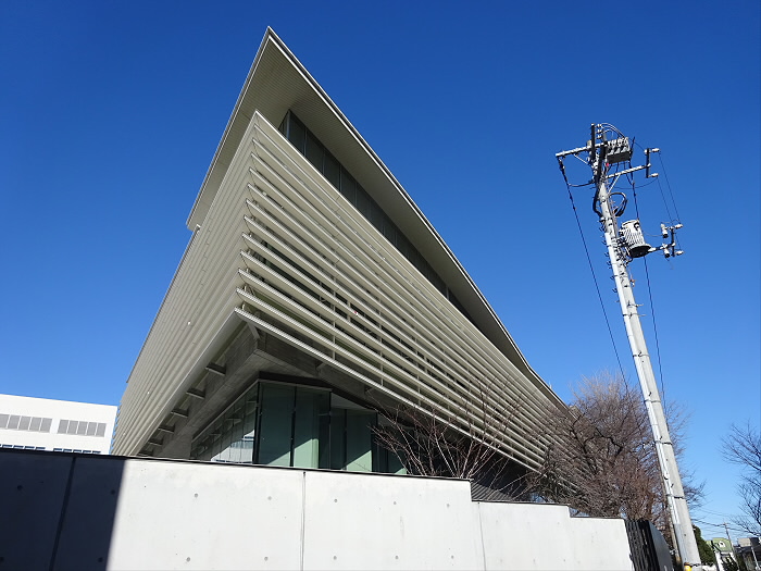 大学・短大　明治大学（大学・短大）まで1646m