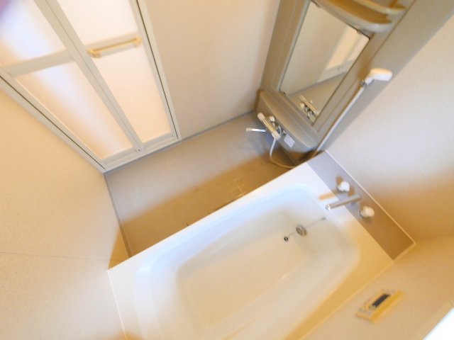 バス・シャワールーム　日々の疲れを癒すお風呂付です