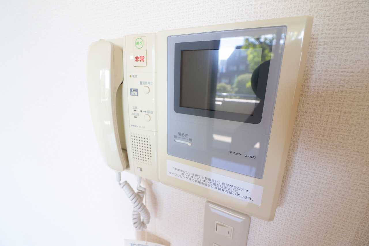 セキュリティ　※同物件、別部屋になります。