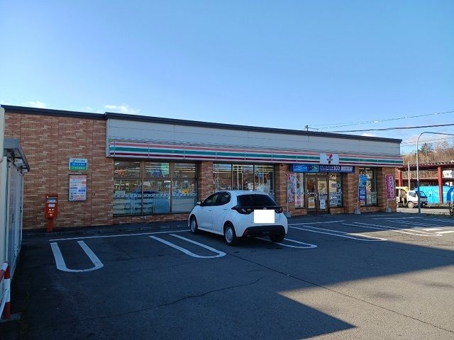 コンビニ　セブンイレブン上川美瑛店（コンビニ）まで170m