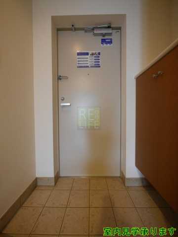 玄関　レジディア文京湯島IIの玄関