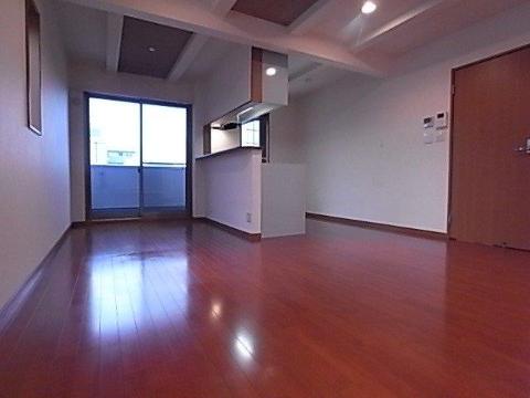 居室・リビング　リビング