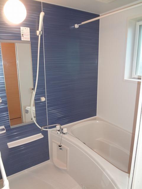 バス・シャワールーム　浴室