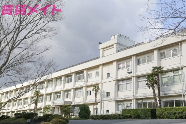 高校・高専　三重県立四日市農芸高等学校（高校・高専）まで1900m