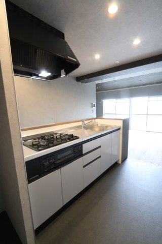 キッチン　イメージ写真となります。 ※同タイプのものが付きますが 現況