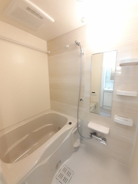 バス・シャワールーム　バス