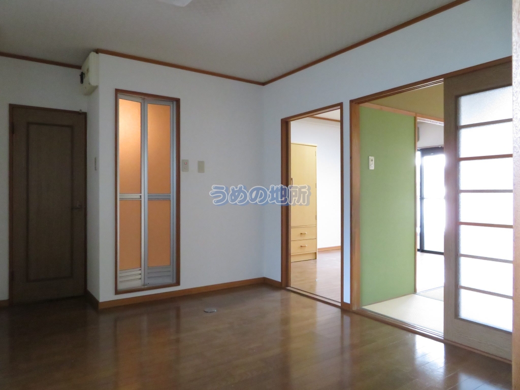 居室・リビング　リビング