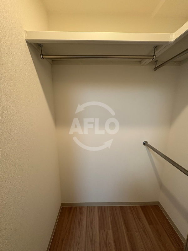 収納　LEGALAND+ABENO SANMEICHO　ウォークイ