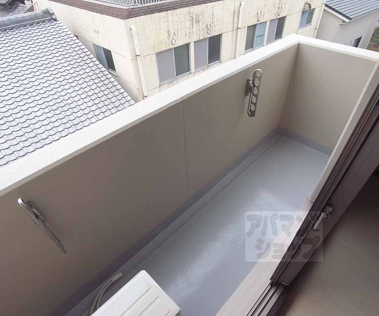 バルコニー　ベランダ。